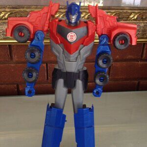 Truck Transformer Optimus Prime Titan Changer